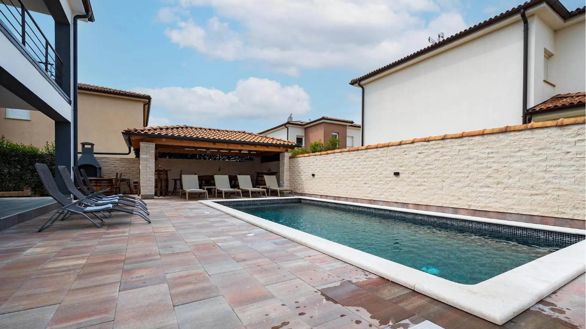 Stunning Home In Vodnjan